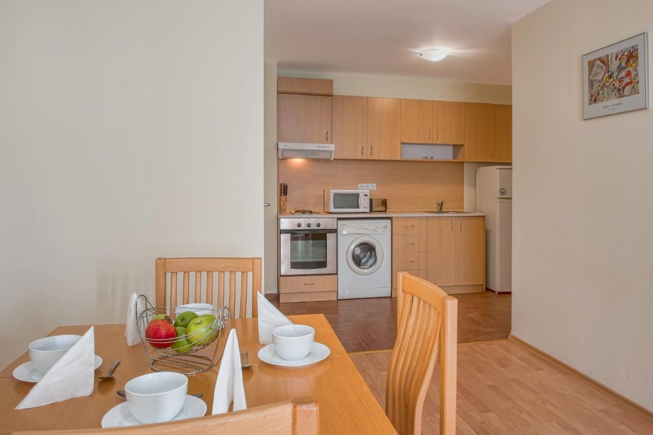 Marina And Panorama Apartments Sveti Vlas Luaran gambar
