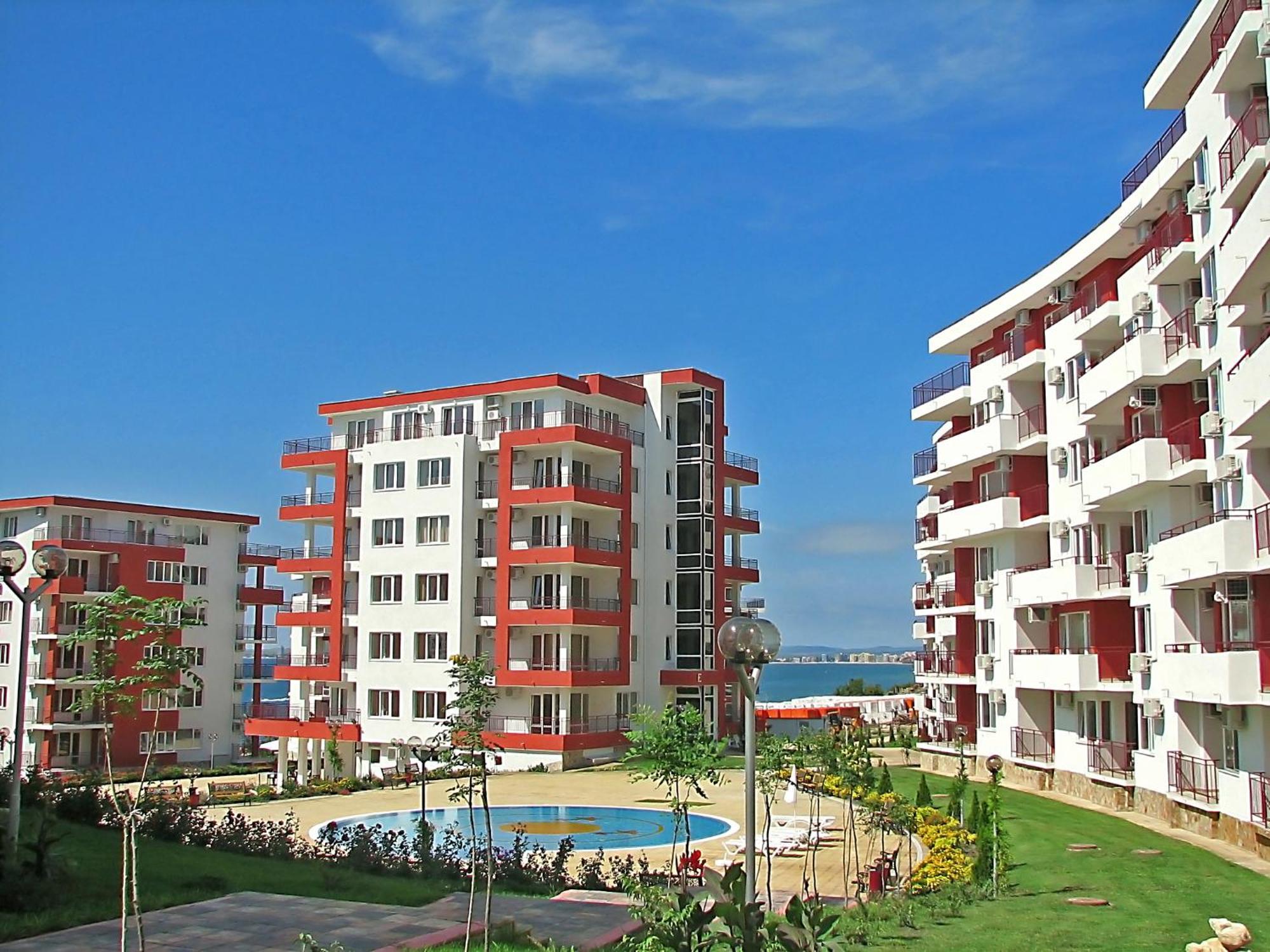 Marina And Panorama Apartments Sveti Vlas Luaran gambar